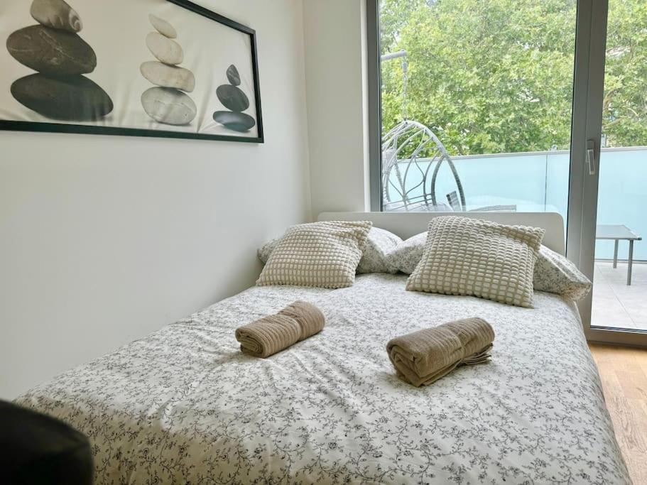 Rooftop Apartment With Balcony & Free Parking Відень Екстер'єр фото